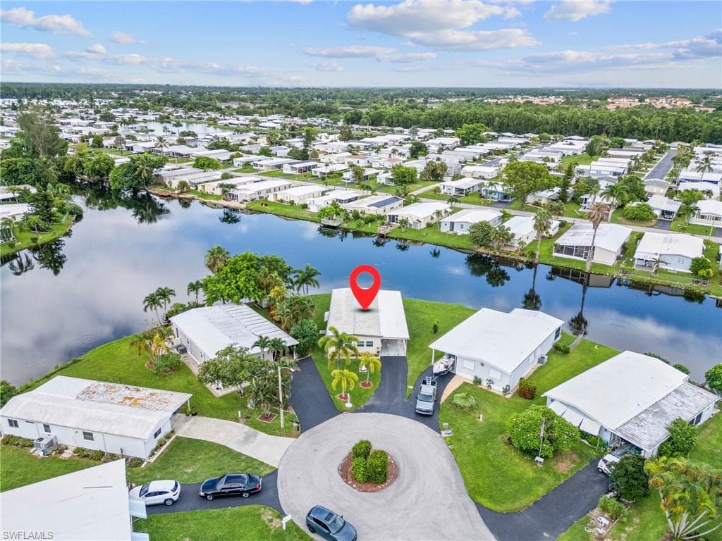 519 Cape Florida LN NAPLES, FL 34104