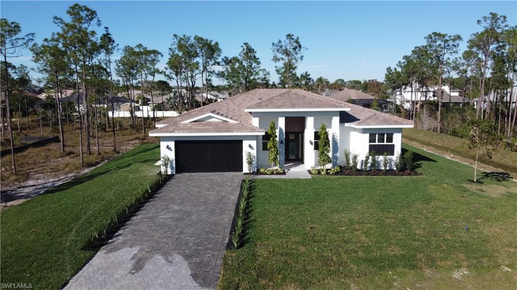 25441 Divot DR BONITA SPRINGS, FL 34135