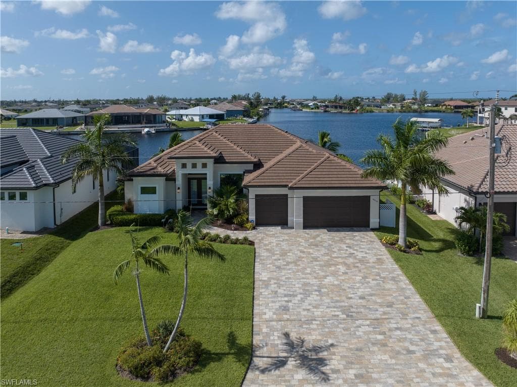 4514 NW 33rd LN CAPE CORAL, FL 33993