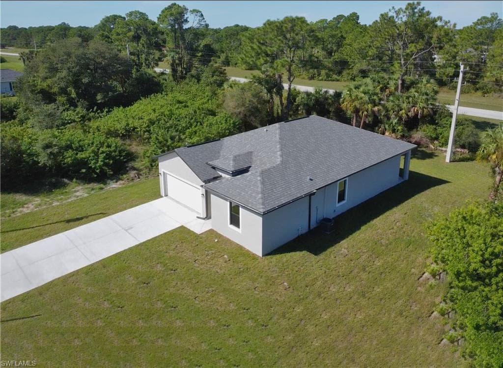 9010 Lamkin CIR LABELLE, FL 33935
