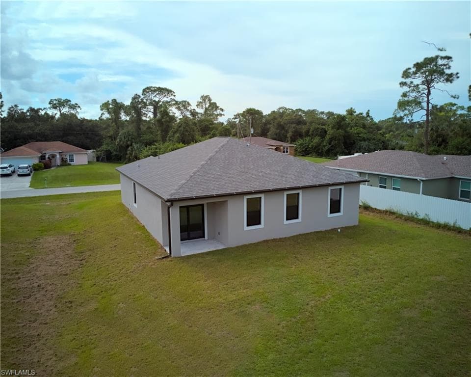 5027 N Peachtree CIR LABELLE, FL 33935