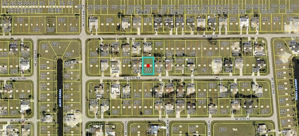 2121 NE 15th TER CAPE CORAL, FL 33909