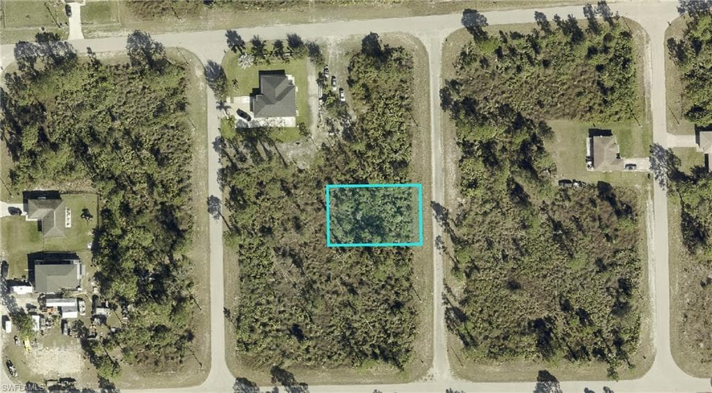 710 Vespucci AVE S LEHIGH ACRES, FL 33974