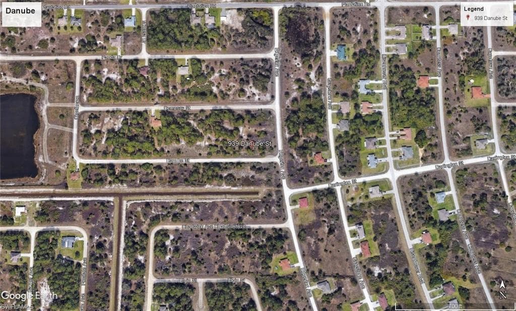 939 Danube ST LEHIGH ACRES, FL 33974