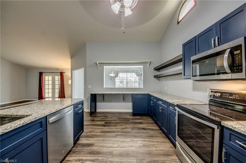 830 NE 11th TER CAPE CORAL, FL 33909