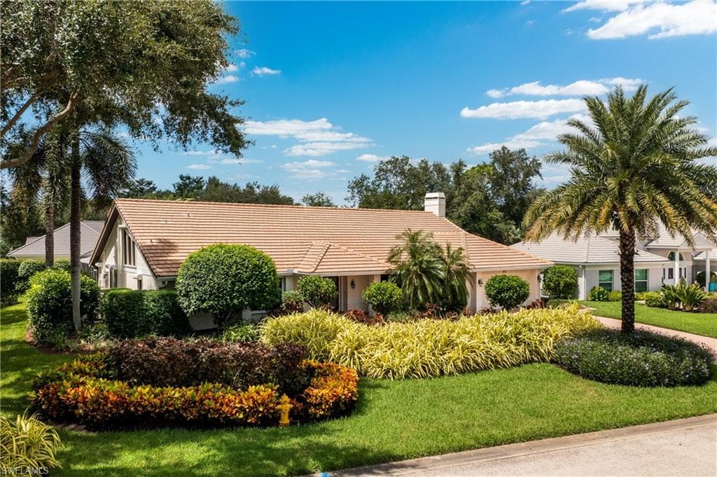 814 Tallow Tree CT NAPLES, FL 34108