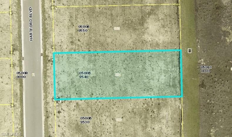 20269 HARTFORD BLVD ESTERO, FL 33928