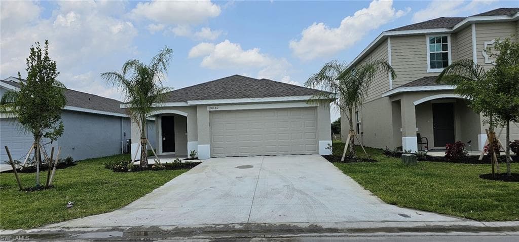 20160 Caroline Creek PL LEHIGH ACRES, FL 33974