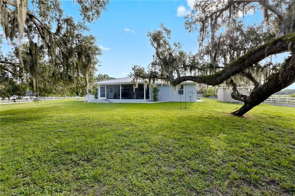 780 Norris RD FORT DENAUD, FL 33935