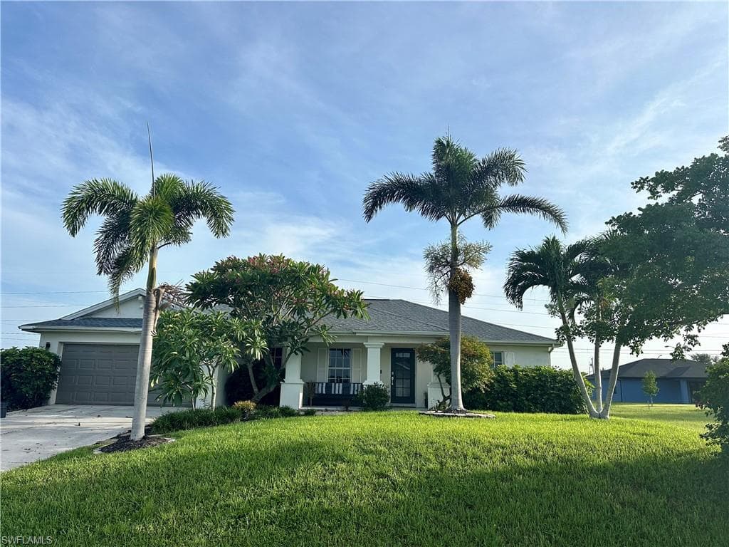 23 NW 7th TER CAPE CORAL, FL 33993
