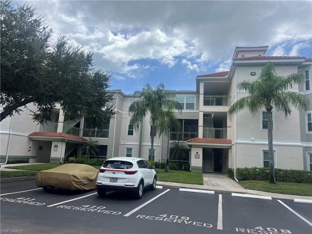 23500 Walden Center DR 106 ESTERO, FL 34134