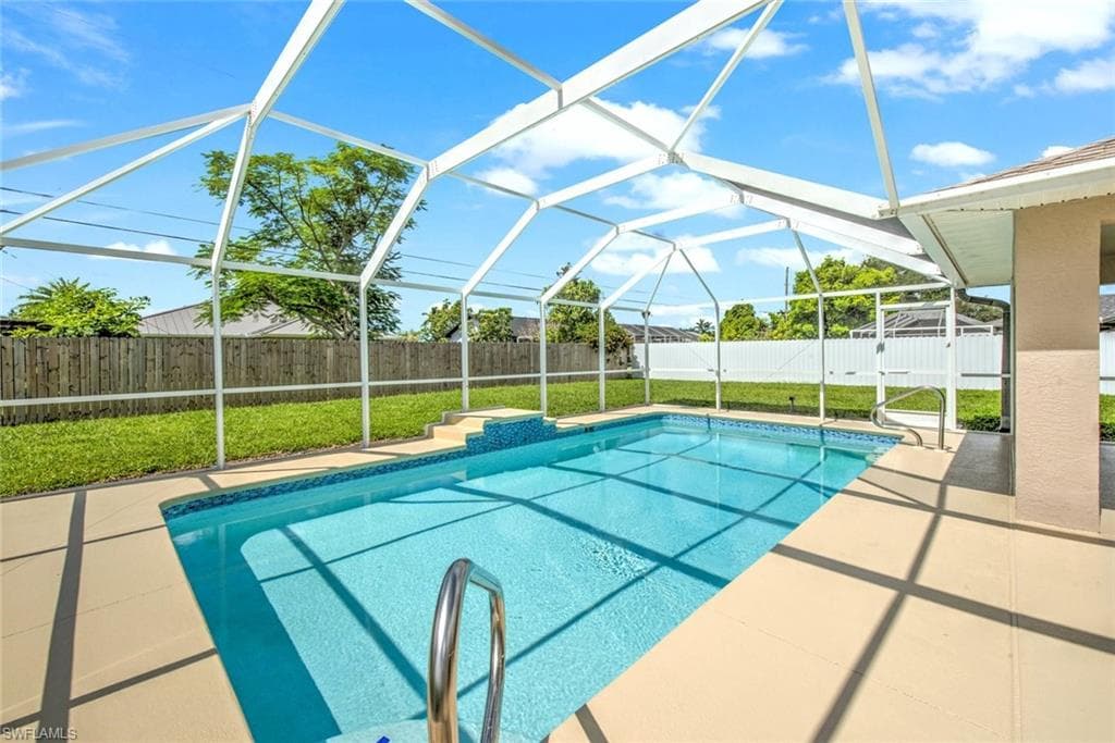 1320 SE 22nd TER CAPE CORAL, FL 33990