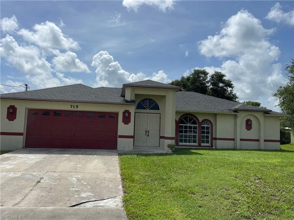 715 Fargo DR FORT MYERS, FL 33913