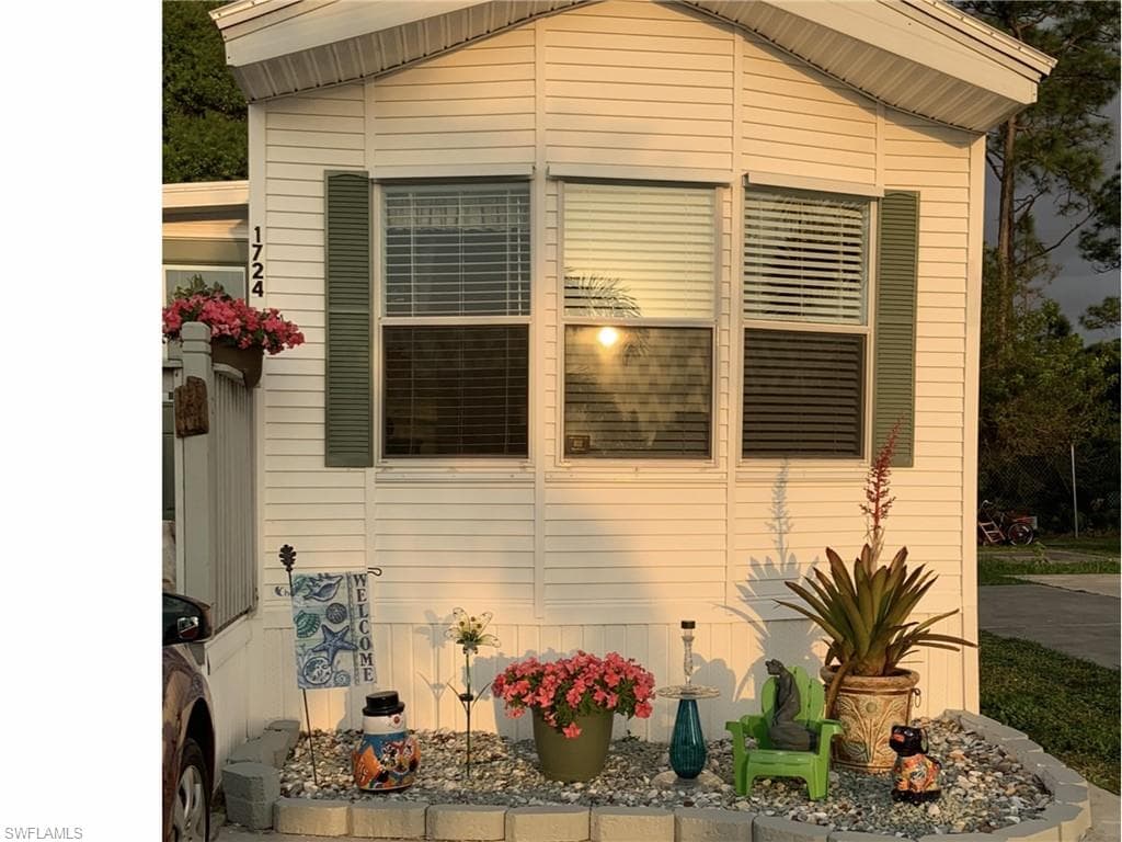 1724 E Manatee LOOP PUNTA GORDA, FL 33950