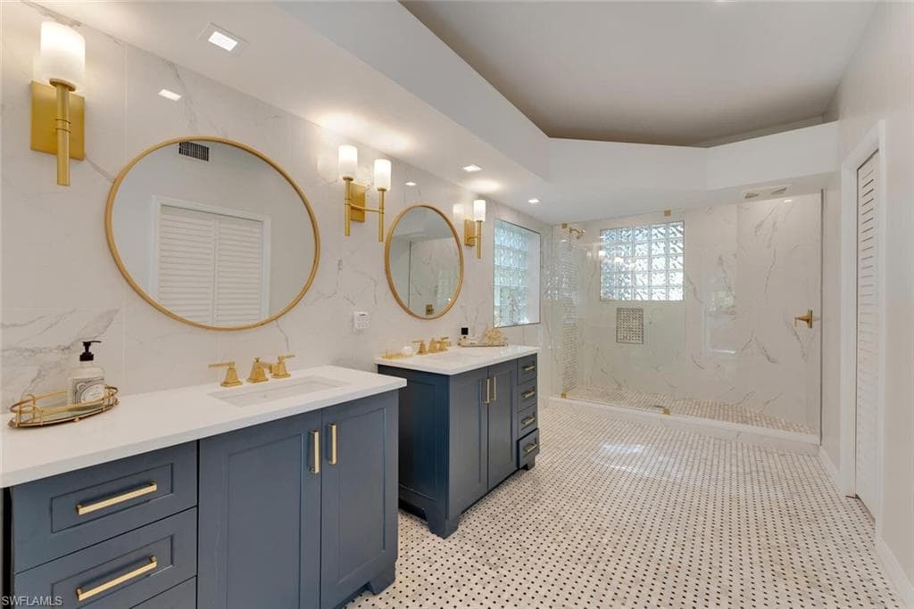 8535 Chase Preserve DR 201 NAPLES, FL 34113