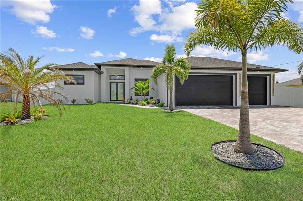 521 NE 7th AVE CAPE CORAL, FL 33909