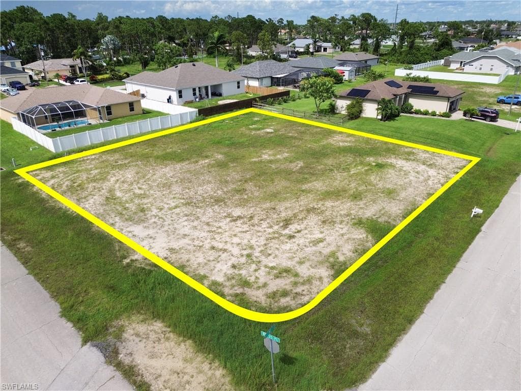 2461 NW 22nd ST CAPE CORAL, FL 33993