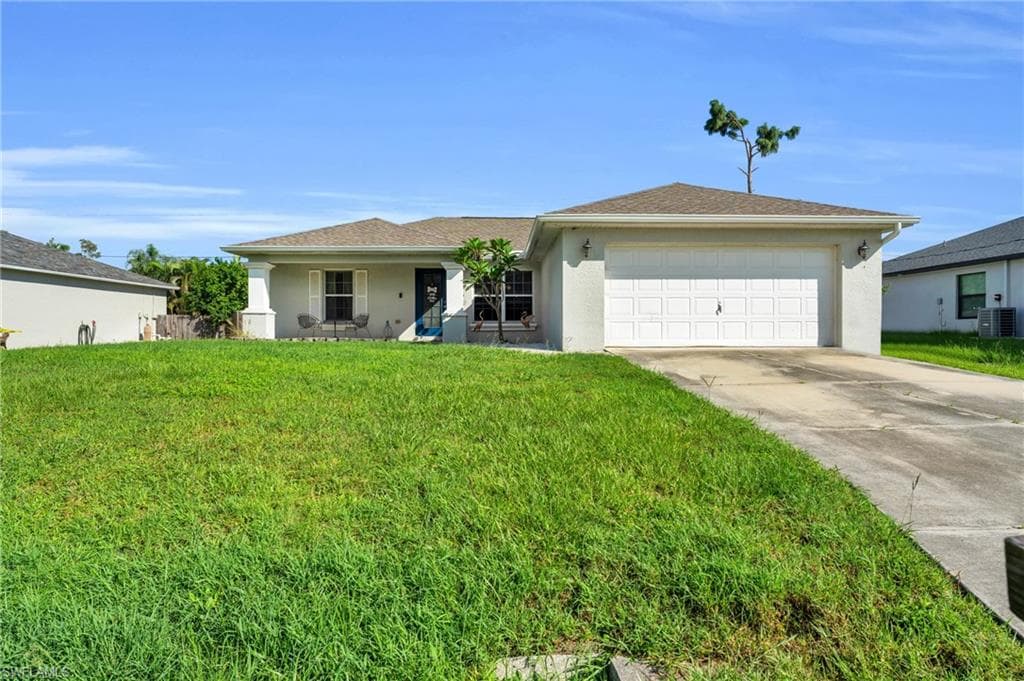 8069 Albatross RD FORT MYERS, FL 33967