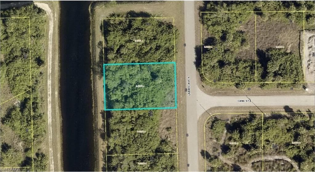 336 Labree AVE S LEHIGH ACRES, FL 33974