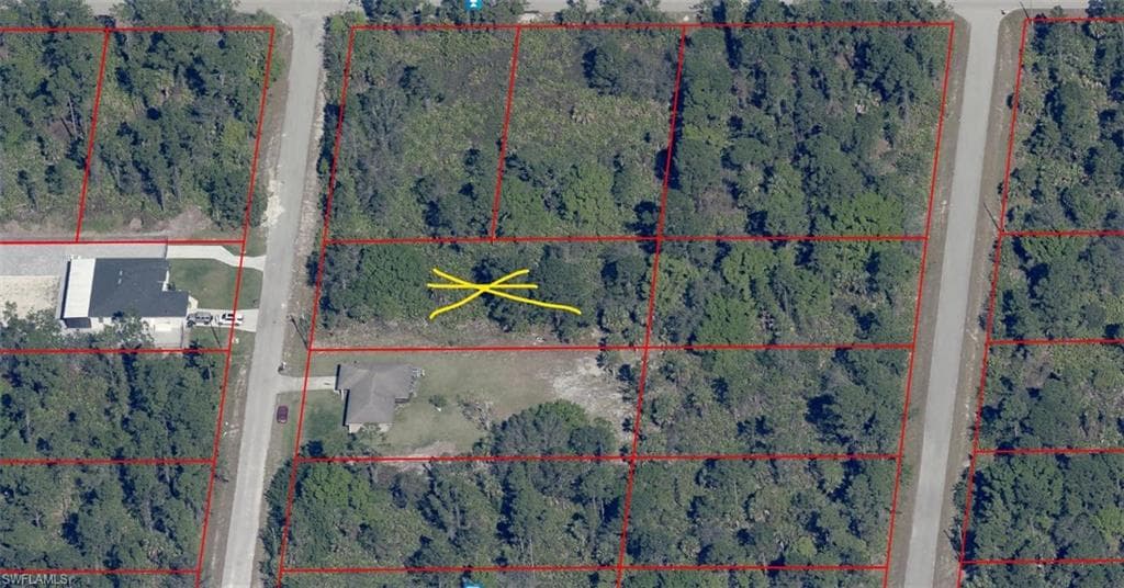 418 Highland AVE LEHIGH ACRES, FL 33972