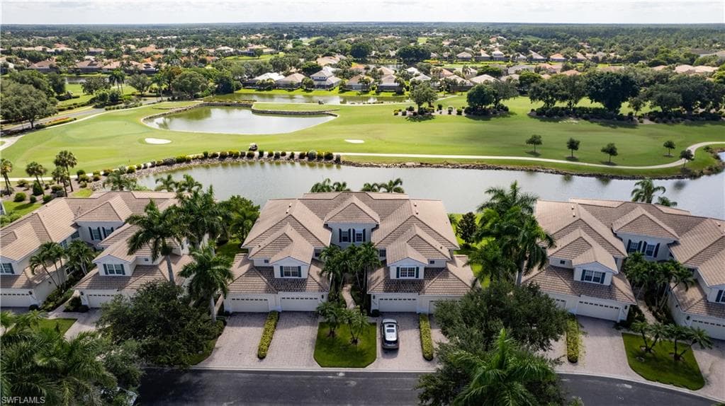 28609 San Lucas LN 202 BONITA SPRINGS, FL 34135