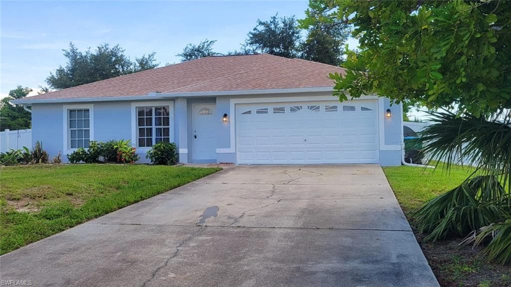 736 SW 8th TER CAPE CORAL, FL 33991