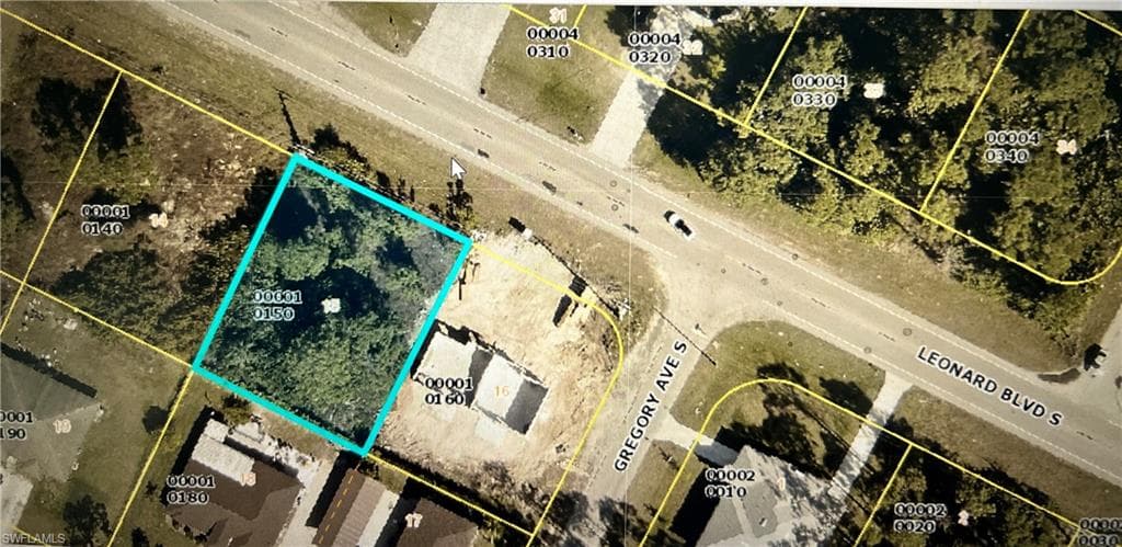 4705 Leonard BLVD S LEHIGH ACRES, FL 33973
