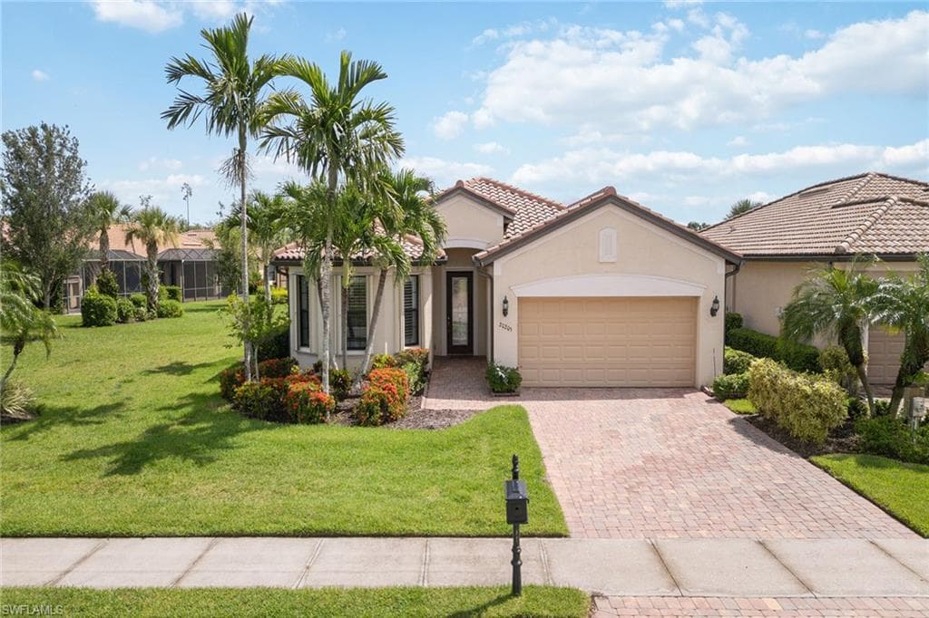 20205 Cypress Shadows BLVD ESTERO, FL 33928