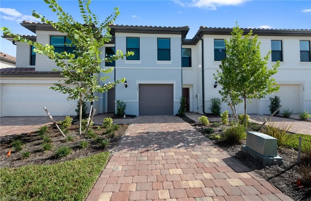 1545 Lake Jessup CIR CAPE CORAL, FL 33909