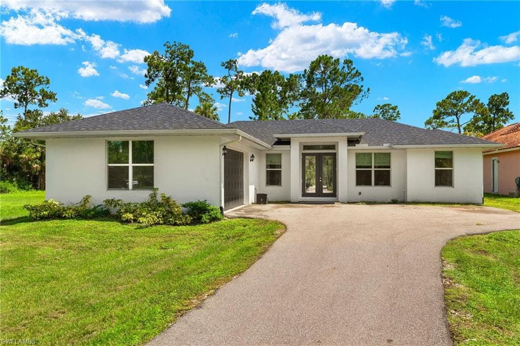 3272 20th AVE SE NAPLES, FL 34117