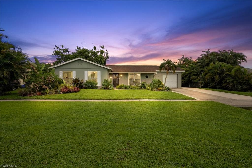 1044 Kindly RD NORTH FORT MYERS, FL 33903
