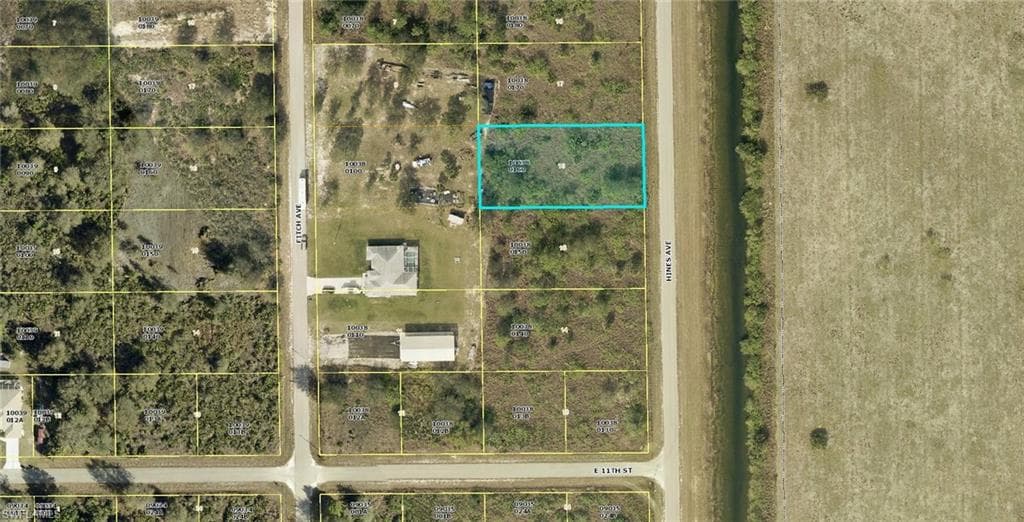 1107 Hines AVE LEHIGH ACRES, FL 33972