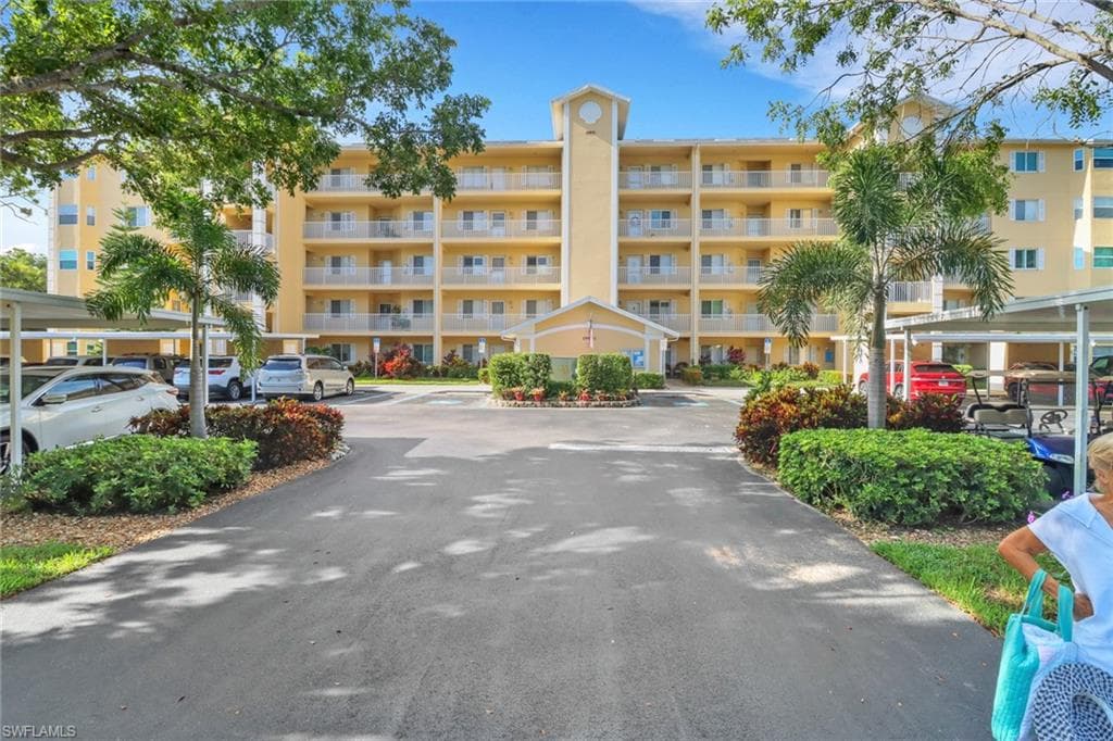 19851 Breckenridge DR 308 ESTERO, FL 33928