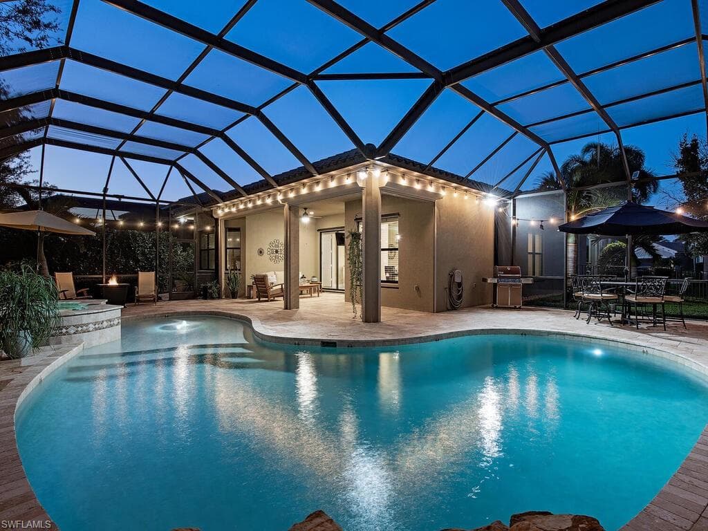 3167 Pacific DR NAPLES, FL 34119