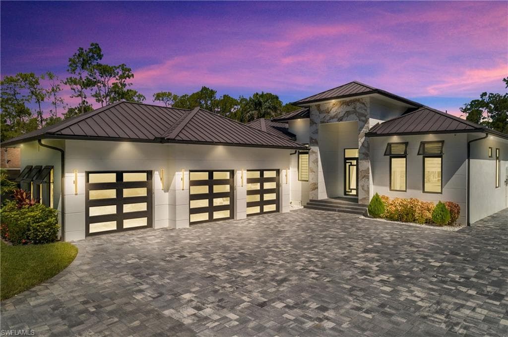 5847 English Oaks LN NAPLES, FL 34119