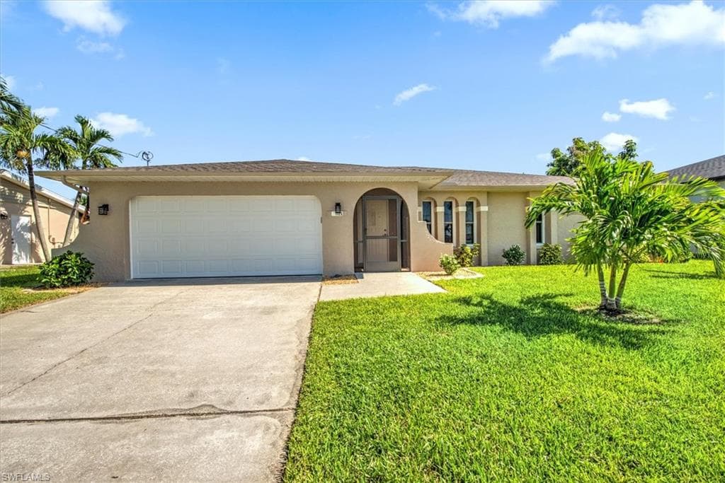 1125 SE 30th ST CAPE CORAL, FL 33904