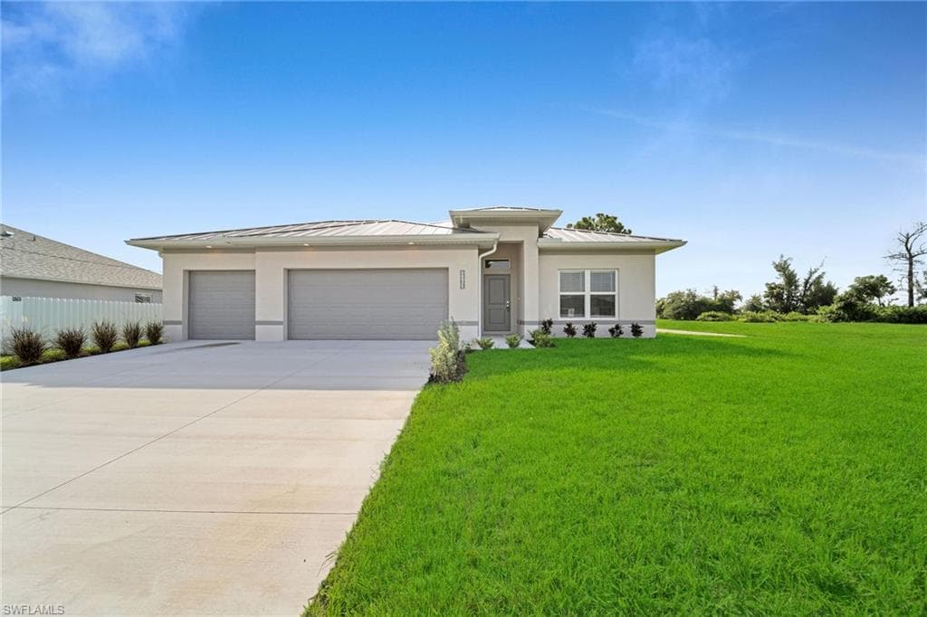 445 NW 1st ST CAPE CORAL, FL 33909