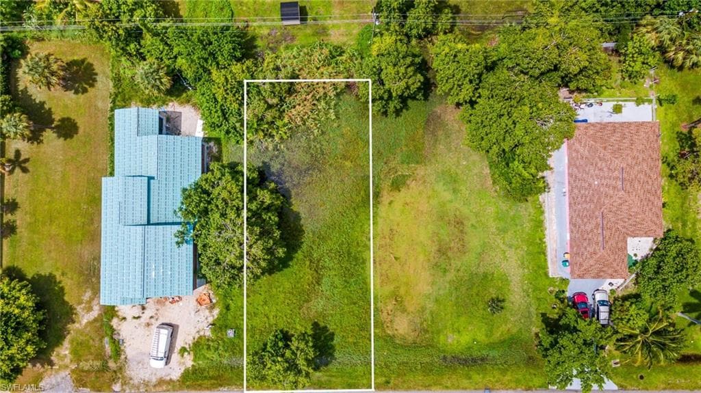 2785 Van Buren AVE NAPLES, FL 34112