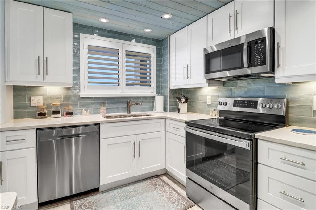 2121 Collier AVE 508 FORT MYERS, FL 33901