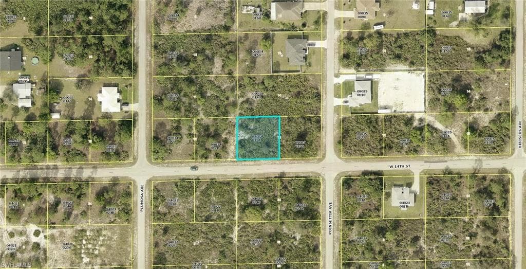 102 W 14th ST LEHIGH ACRES, FL 33972