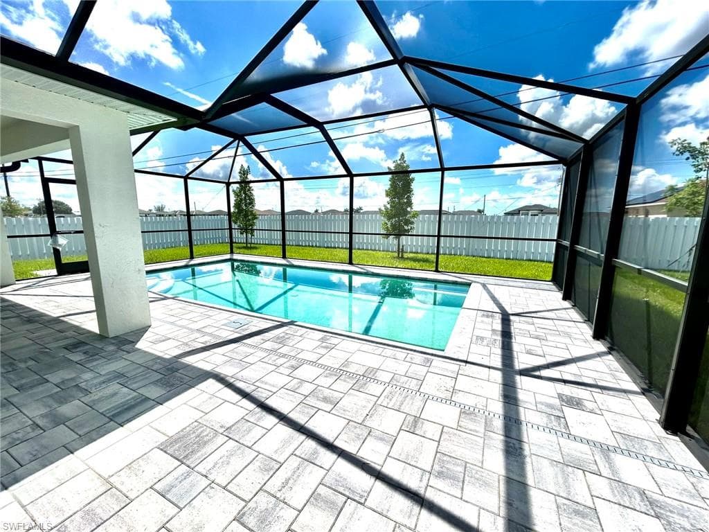 312 NE 16th TER CAPE CORAL, FL 33909