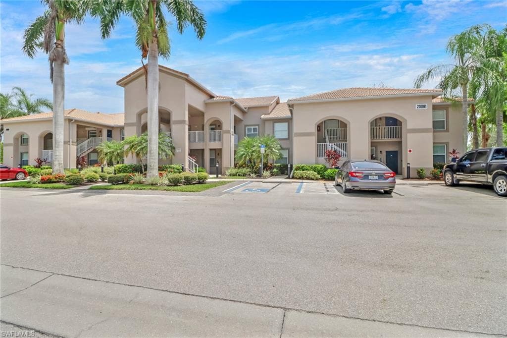 20081 Barletta LN 2816 ESTERO, FL 33928