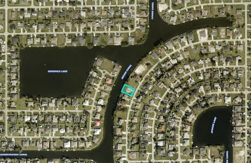 242 NE 21st AVE CAPE CORAL, FL 33909