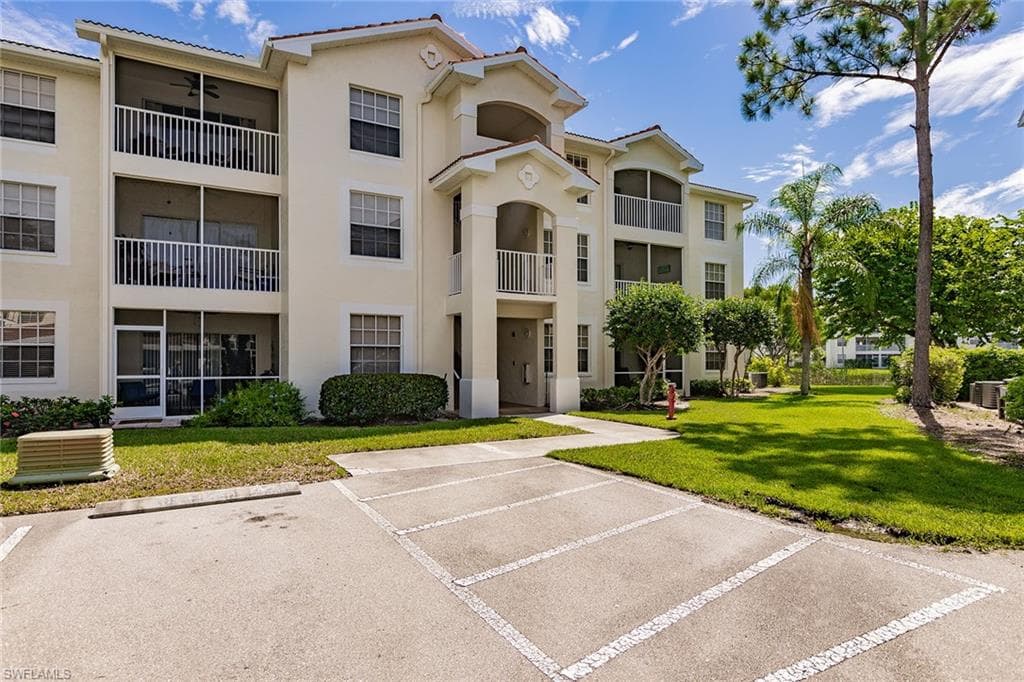 4620 Saint Croix LN 934 NAPLES, FL 34109