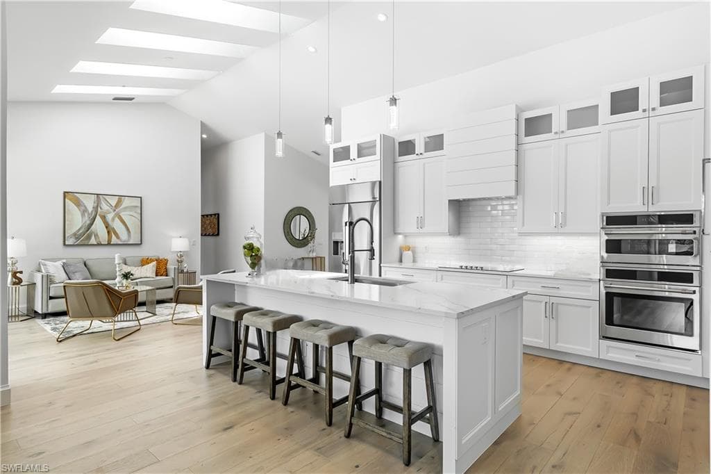 8114 Costa Brava CT NAPLES, FL 34109