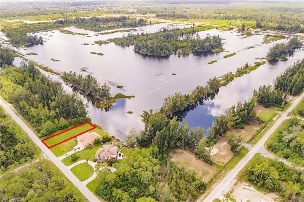 221 Ocean Park DR LEHIGH ACRES, FL 33972