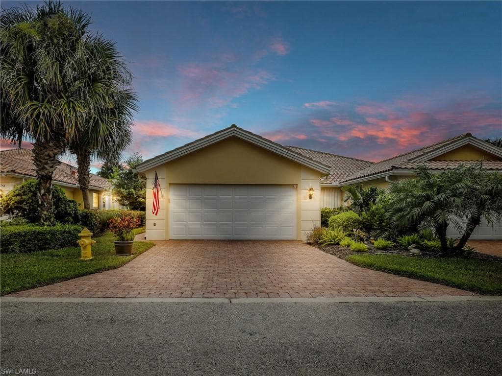 3747 Exuma WAY NAPLES, FL 34119