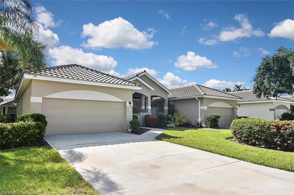 15229 Knots LNDG 5A FORT MYERS, FL 33908