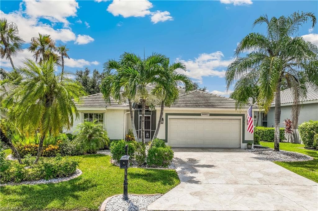 9061 Old Hickory CIR FORT MYERS, FL 33912