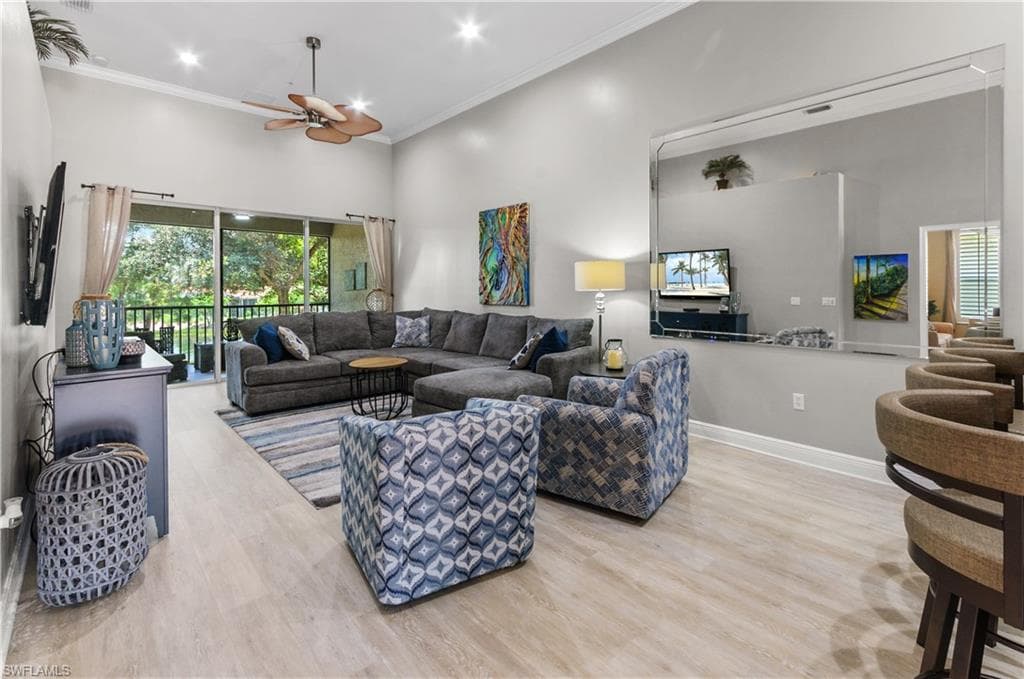 12070 Matera LN 201 BONITA SPRINGS, FL 34135